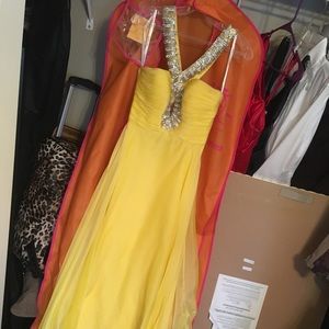 Yellow evening gown